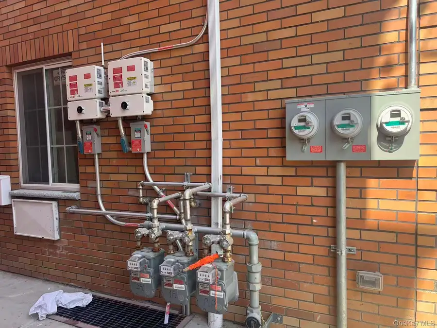 1111 Clarence Avenue, Bronx, NY 10465 - Image #2