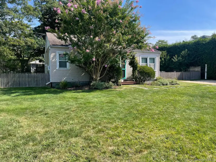 30 Maple Street, Westhampton Beach, NY 11978 - Image #3