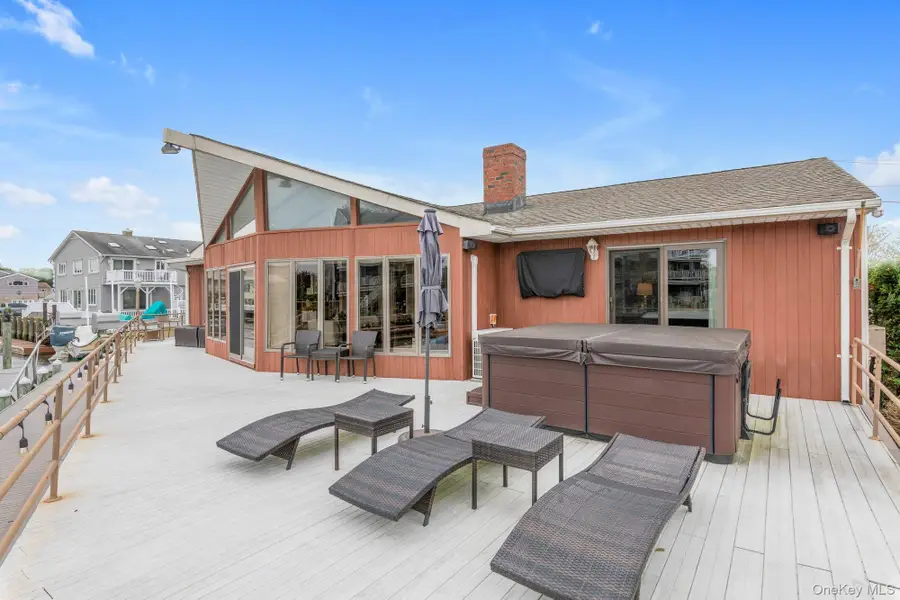 1130 Hayes Place, Baldwin Harbor, NY 11510 - Image #3