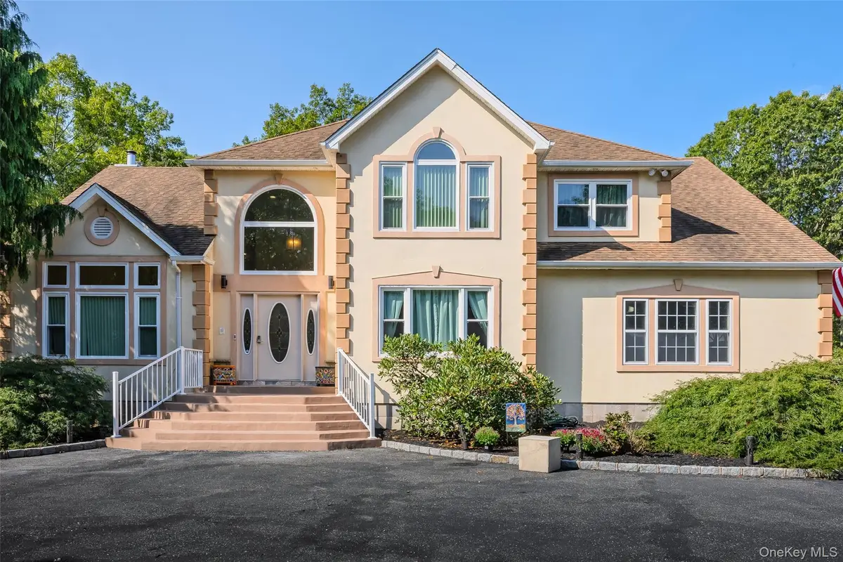 162 Miller Place Road, Miller Place, NY 11764 - #1