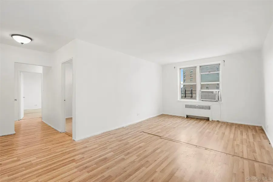 2630 Kingsbridge Terrace #6B, Bronx, NY 10463 - Image #2