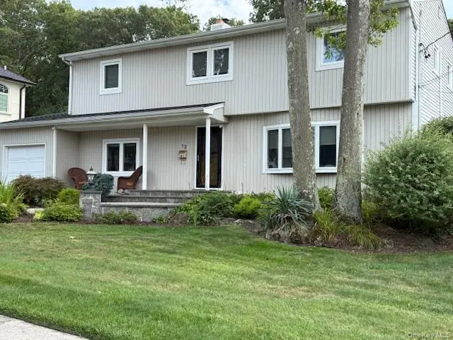 12 Woodland Drive, Old Bethpage, NY 11804 - Image #2
