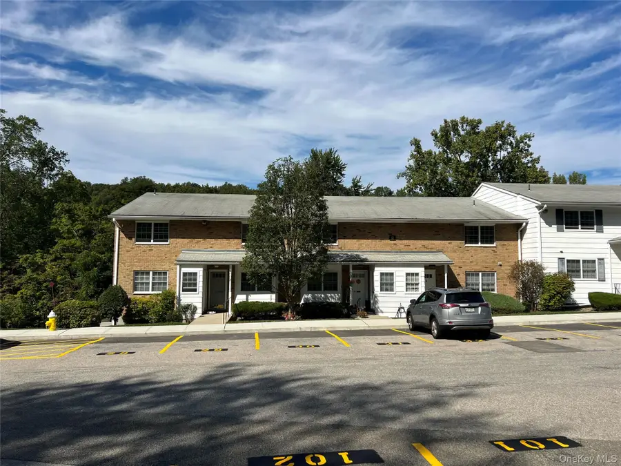 1840 Crompond Road #2C2, Peekskill, NY 10566 - Image #2
