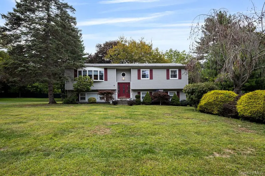 6 Fairway Oval, Spring Valley, NY 10977 - Image #2