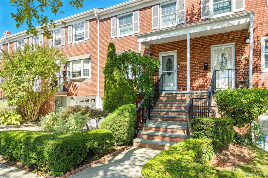 6227 Douglaston Parkway #13, Douglaston, NY 11362 - Image #3