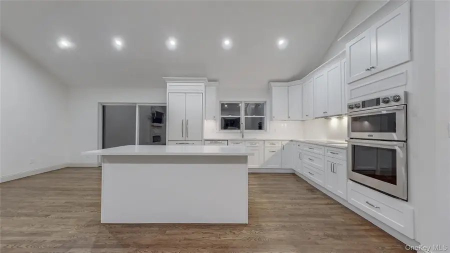 177 Red Creek Road, Hampton Bays, NY 11946 - Image #3