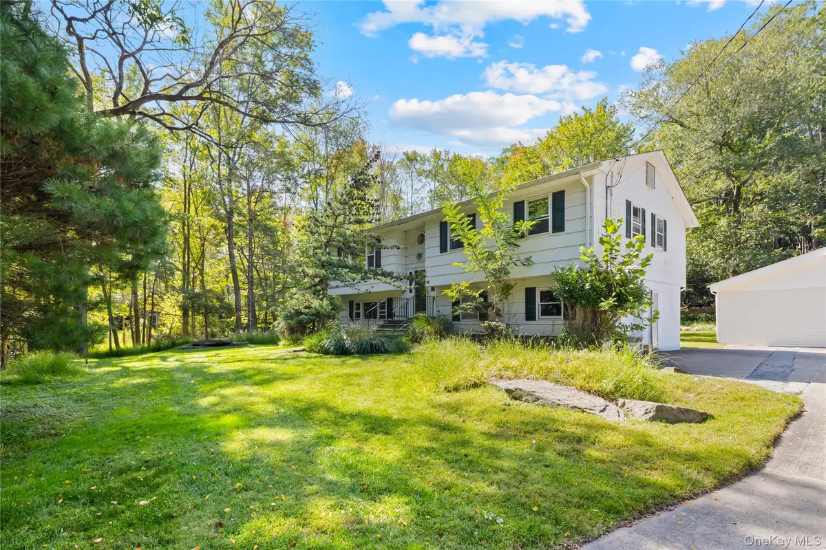 49 N Lorna Lane, Suffern, NY 10901 - Image #1