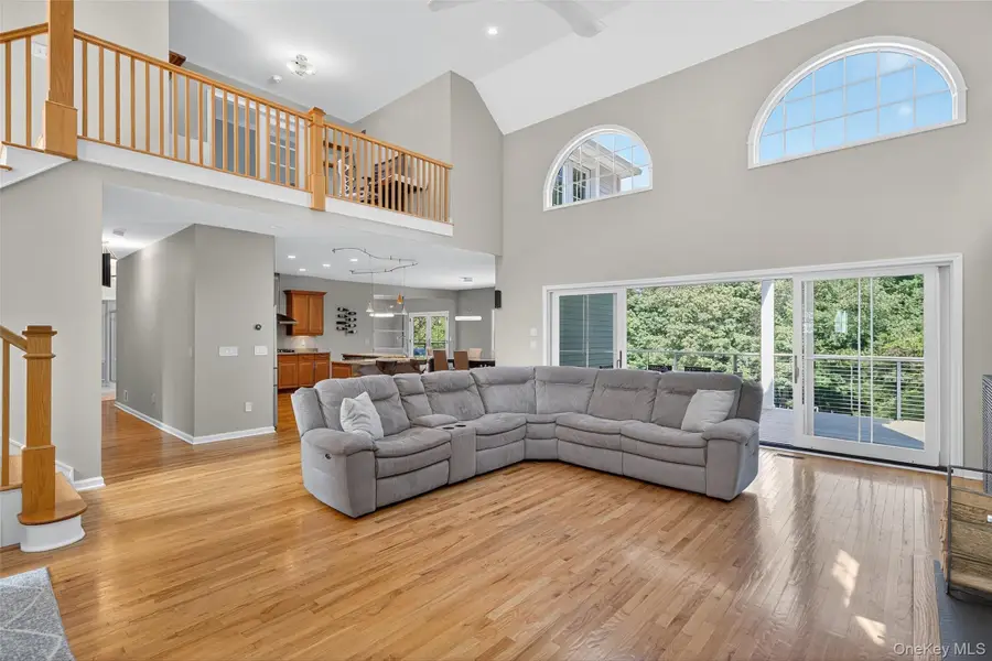 9 Horse Hill Lane, Warwick, NY 10990 - Image #2