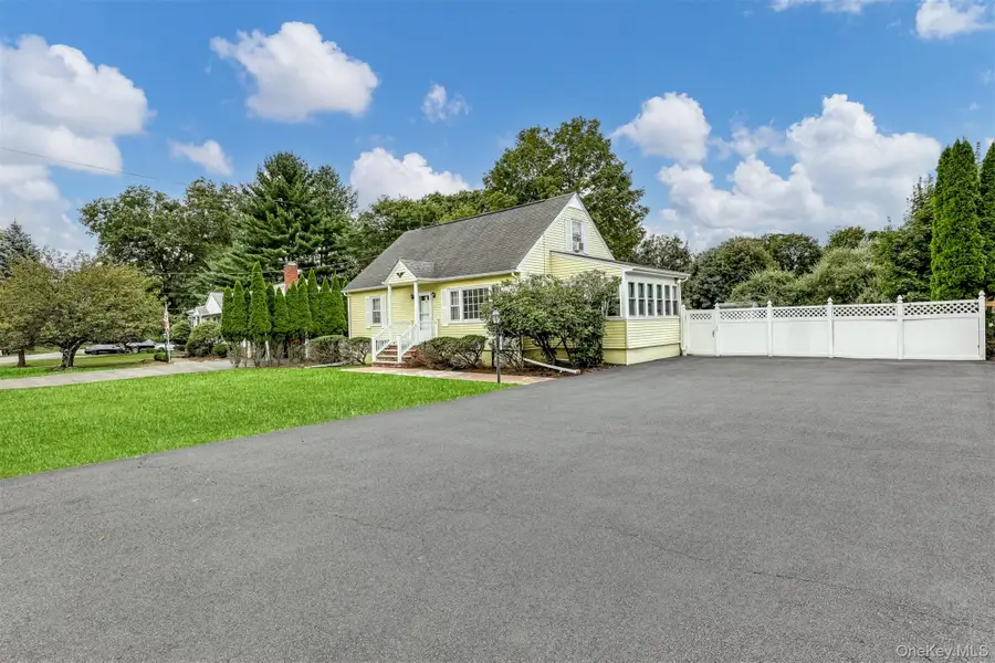 14 Church Road, Airmont, NY 10901 - Image #3