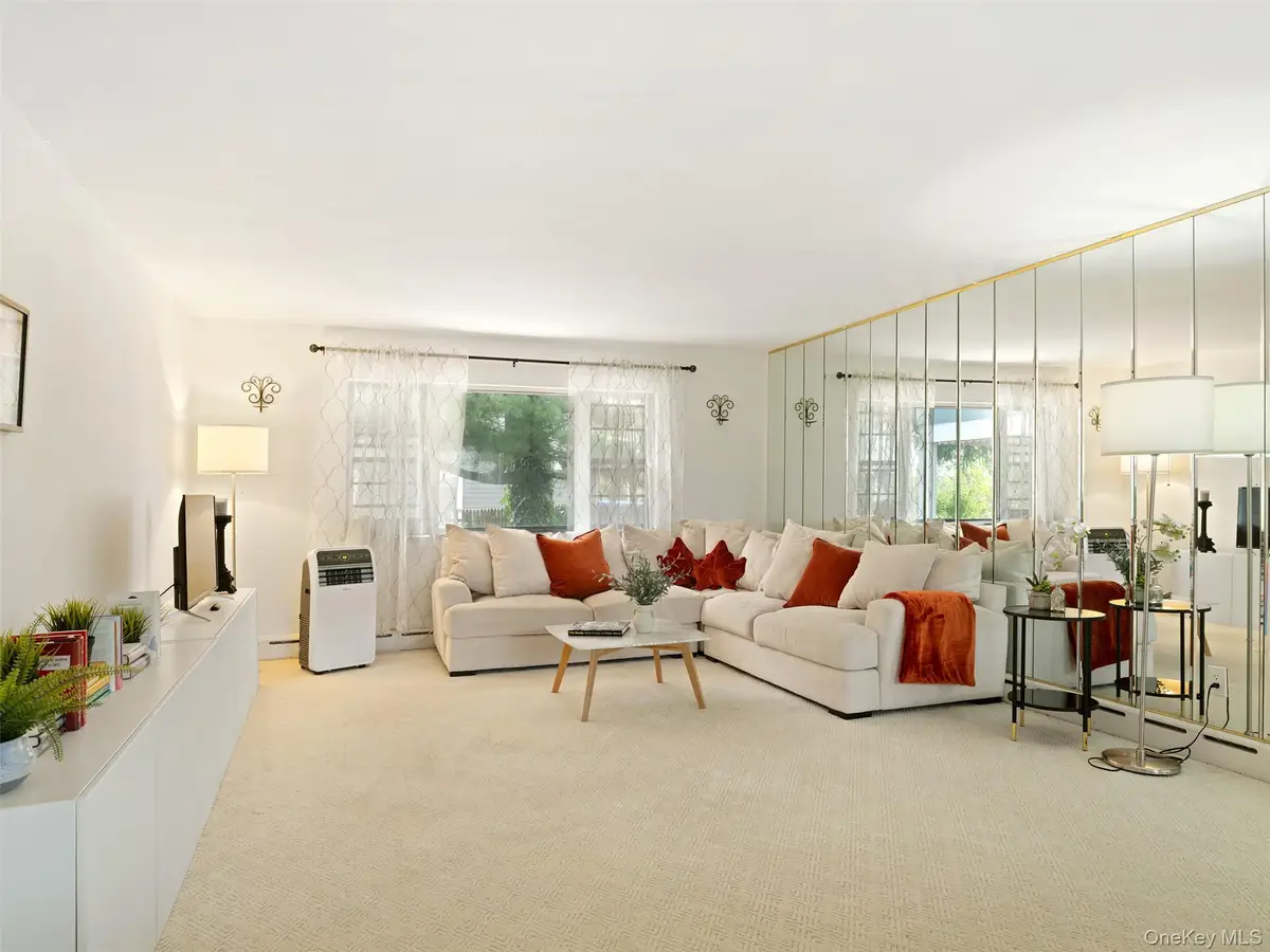 215 N Brookside Avenue, Freeport, NY 11520 - Image #1