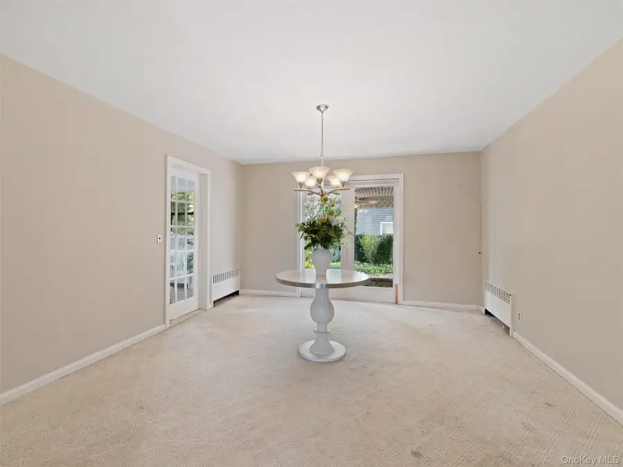 215 N Brookside Avenue, Freeport, NY 11520 - Image #3