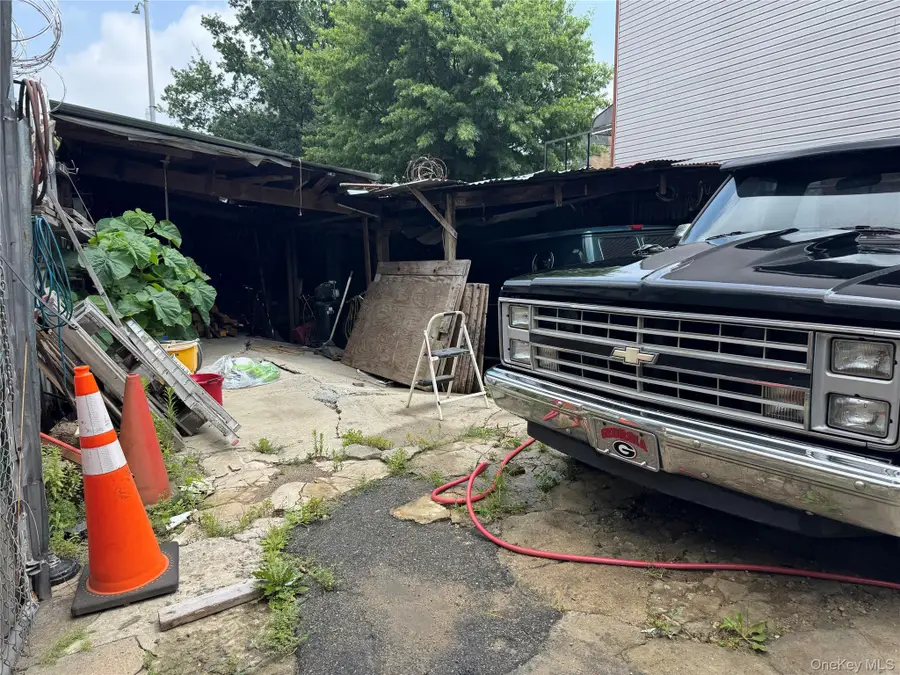 510 Evergreen Ave, Brooklyn, NY  - Image #3