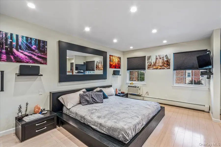 208-06 Robert Road #2, Bayside, NY 11360 - Image #2