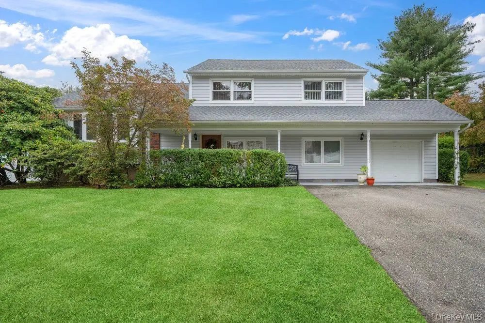 8 Duke Place, Glen Cove, NY 11542 - Image #1