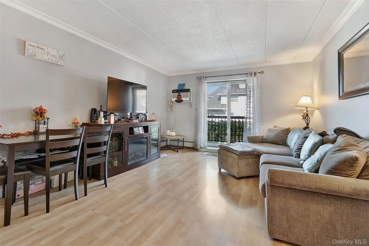 138 Beach 125th Street #3C, Belle Harbor, NY 11694 - Image #1