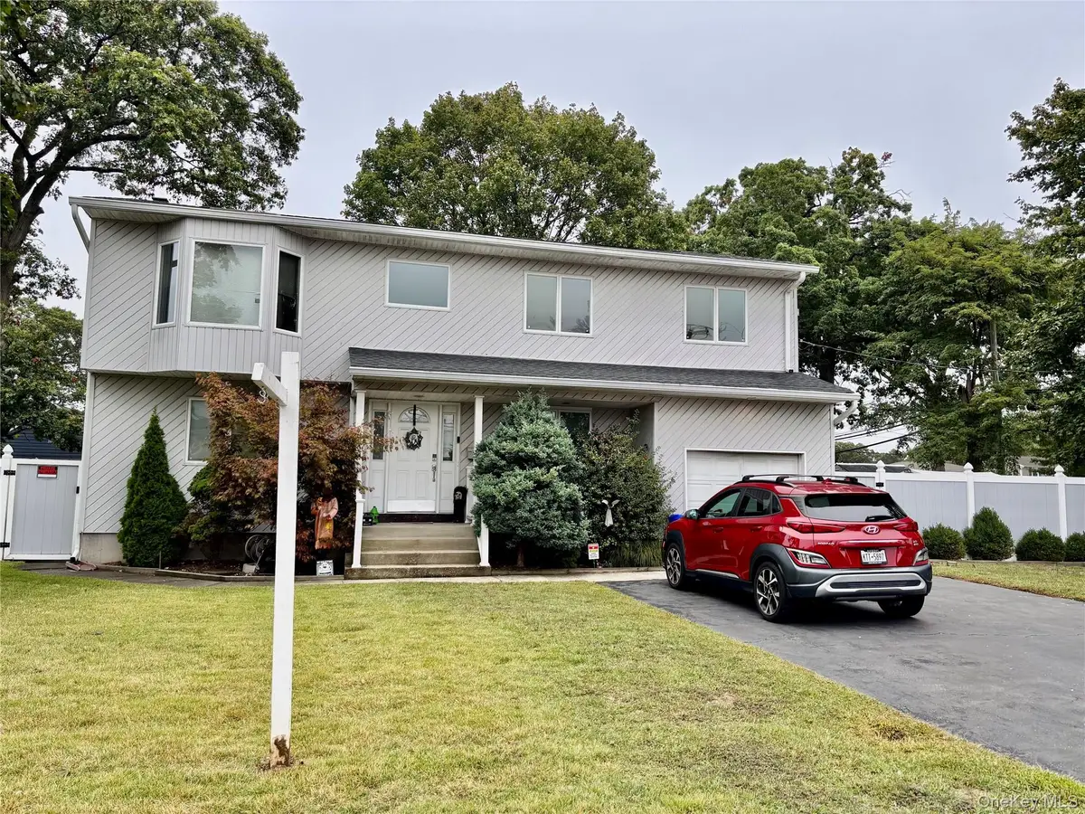 63 Pennsylvania Avenue, Massapequa, NY 11758 - Image #1