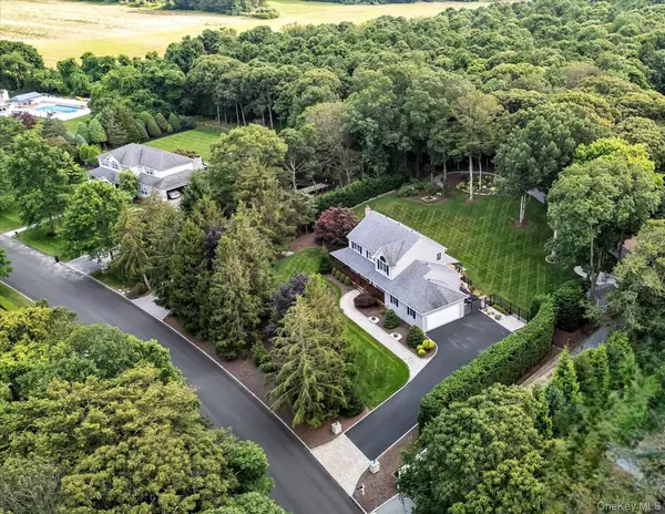 181 Landing Lane, Baiting Hollow, NY 11933