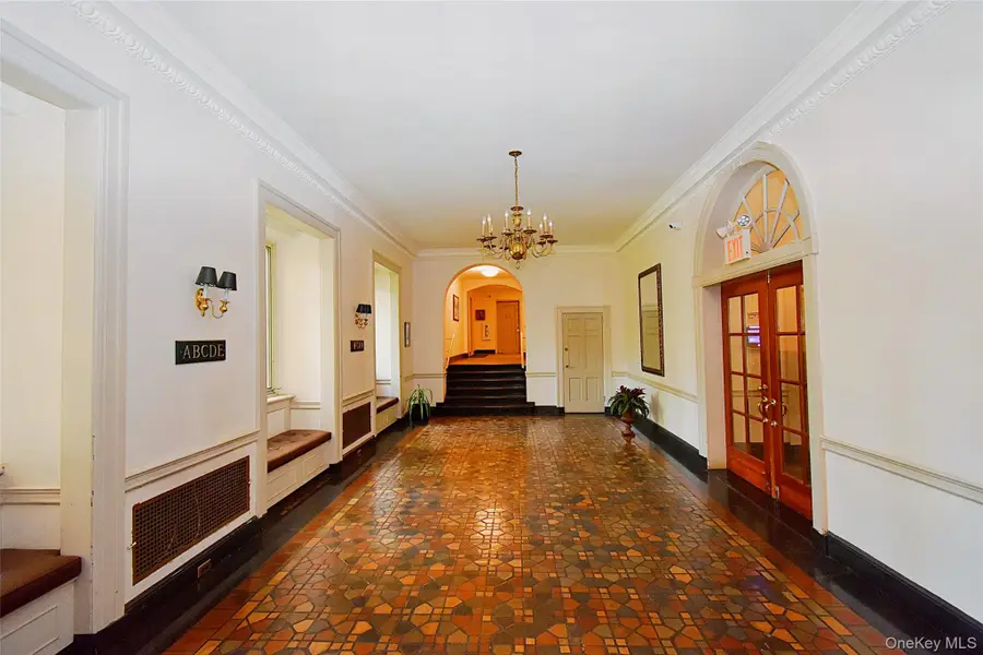 4 Park Lane #4B, Mount Vernon, NY 10552 - Image #3