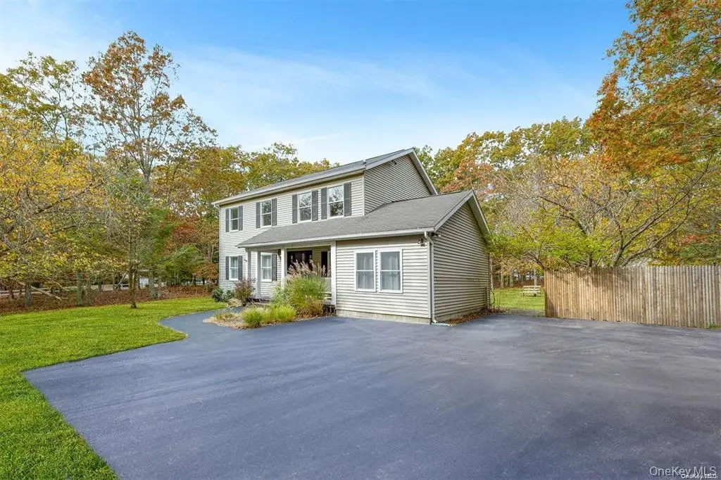 4 Wooded Lane, Hampton Bays, NY 11946 - Image #1