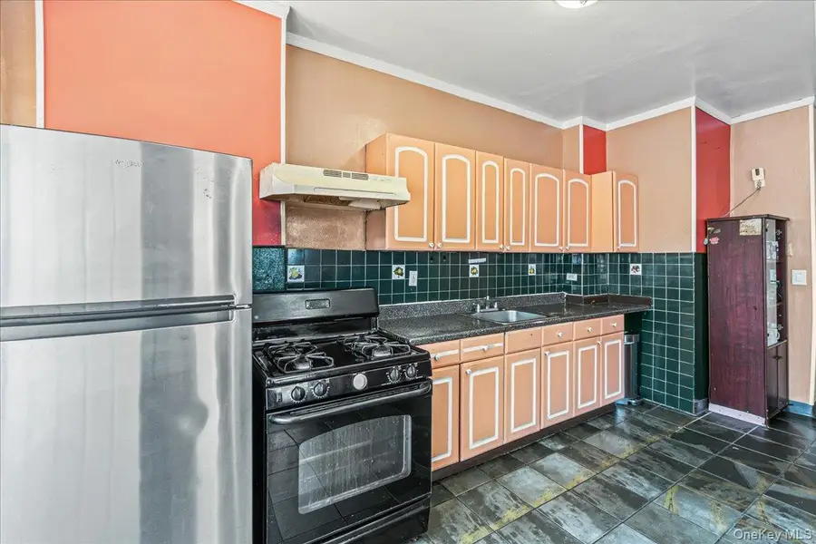 9428 112th Street, South Richmond Hill, NY 11419 - Image #3