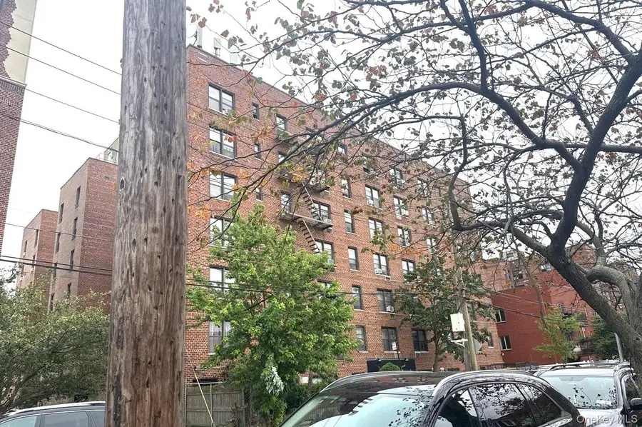 1040 Neilson Street #3B3, Far Rockaway, NY 11691 - Image #2