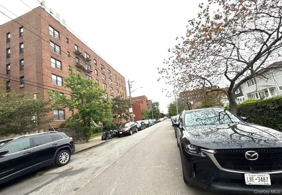 1040 Neilson Street #3B3, Far Rockaway, NY 11691 - Image #3