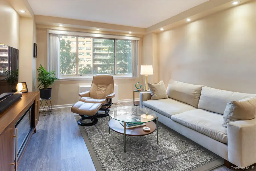 2621 Palisade Avenue #2G, Bronx, NY 10463 - Image #2