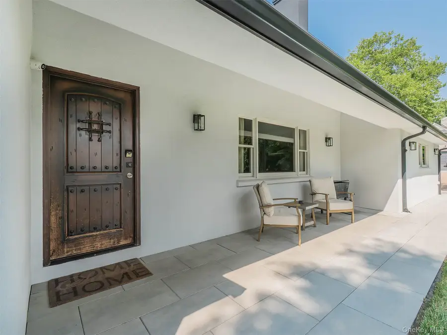 35 Highland Road, Glen Cove, NY 11542 - Image #3