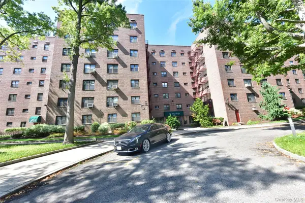 86-70 Francis Lewis Boulevard #B65, Queens Village, NY 11427
