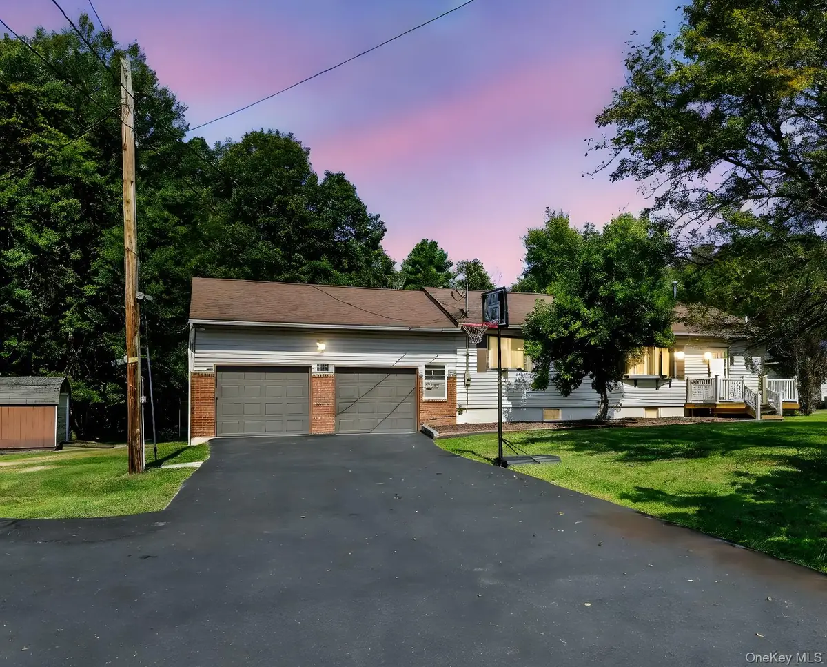 53 Fair Oaks Road, Middletown, NY 10940 - Image #1