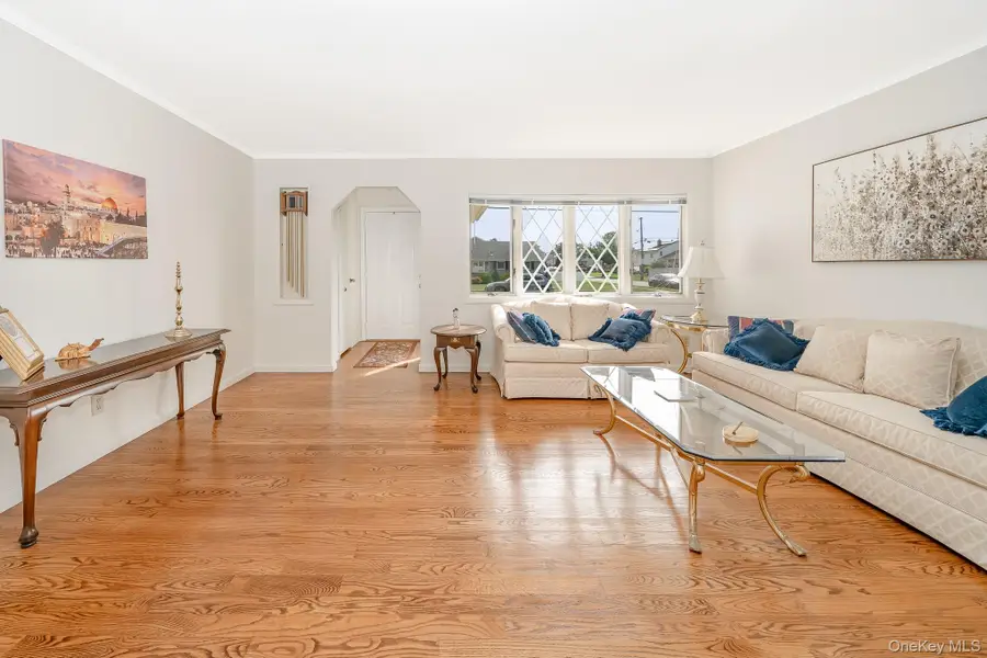 138 Saint Marks Place, Massapequa, NY 11758 - Image #2