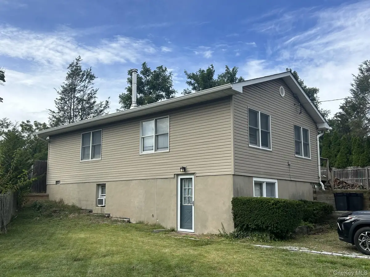 15 Crest Drive, East Northport, NY 11731 - Image #1