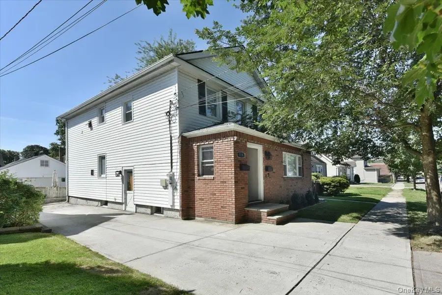 119 Sheridan Avenue, Williston Park, NY 11596 - Image #2