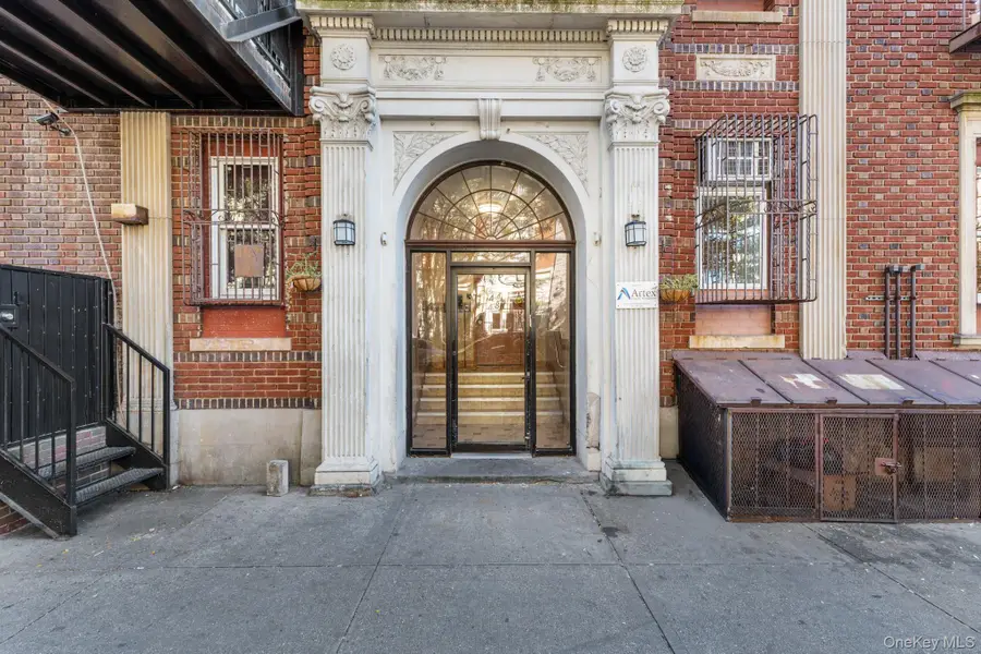 146 S 9th Street #6L, Brooklyn, NY 11211 - Image #3