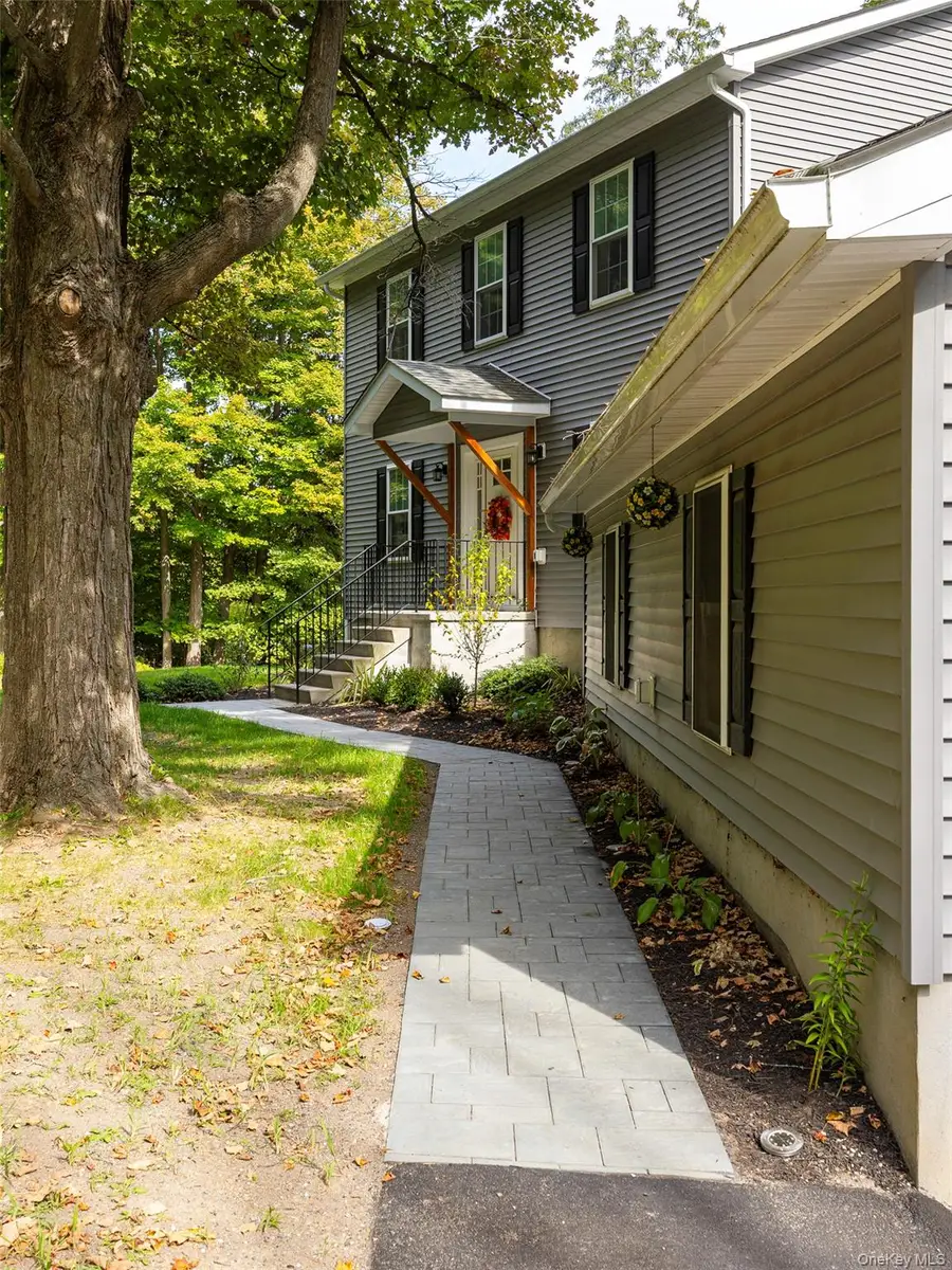 400 S Ohioville Road, New Paltz, NY 12561 - Image #2