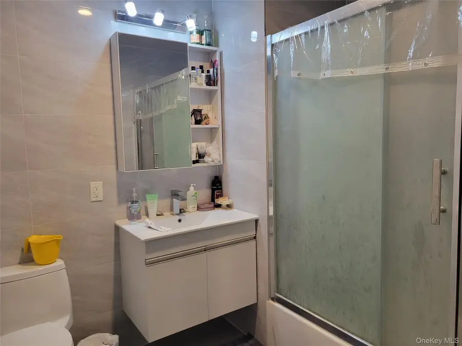 70-65 Queens Blvd #3L, Woodside, NY 11377 - Image #2