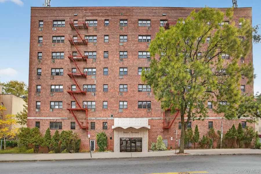 1122 Yonkers Avenue #1J, Yonkers, NY 10704 - Image #2