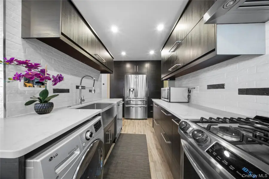 1865 211 Th Street #5E, Bayside, NY 11360 - Image #3