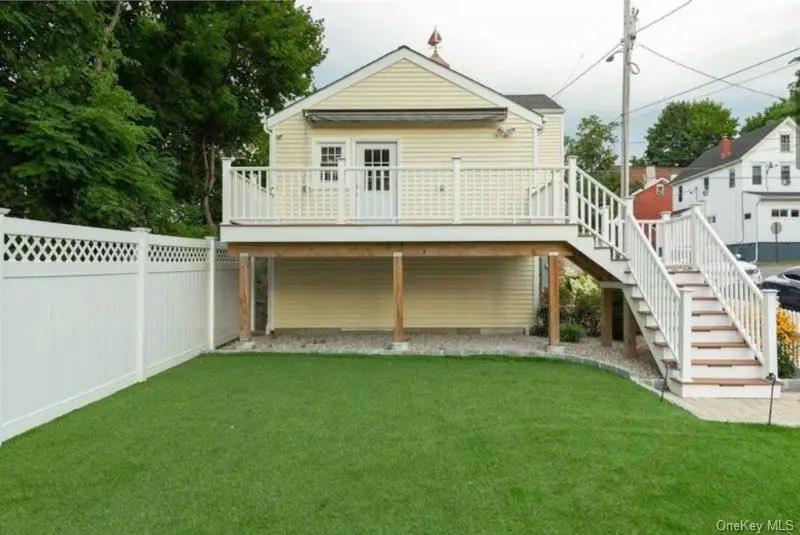 98 Albany Street, Poughkeepsie, NY 12601 - Image #3