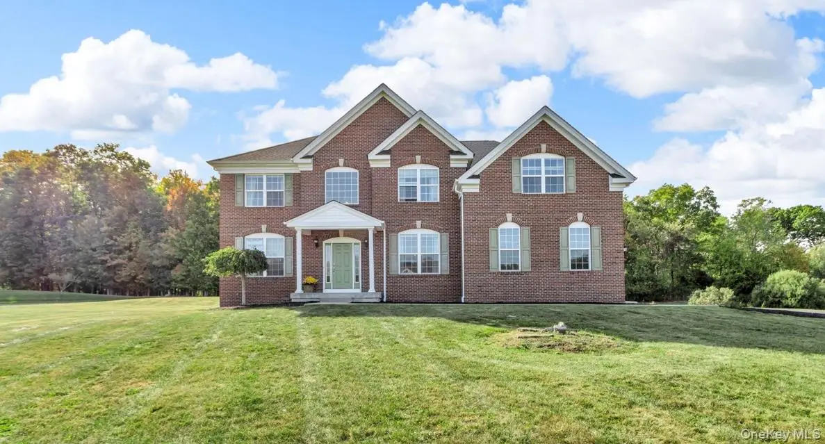 59 Luthien Forest Road, New Windsor Town, NY 12553 - Image #1