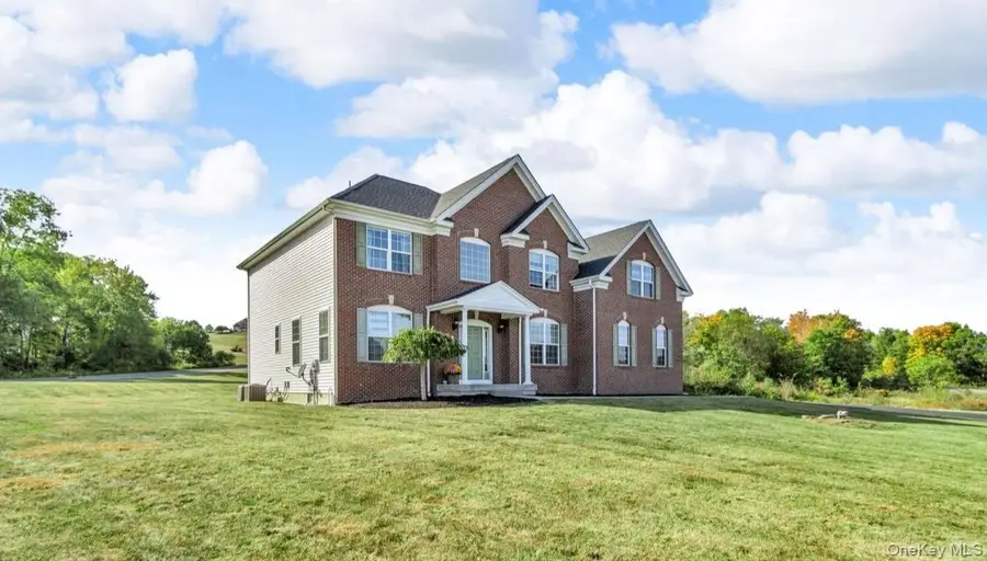 59 Luthien Forest Road, New Windsor Town, NY 12553 - Image #2