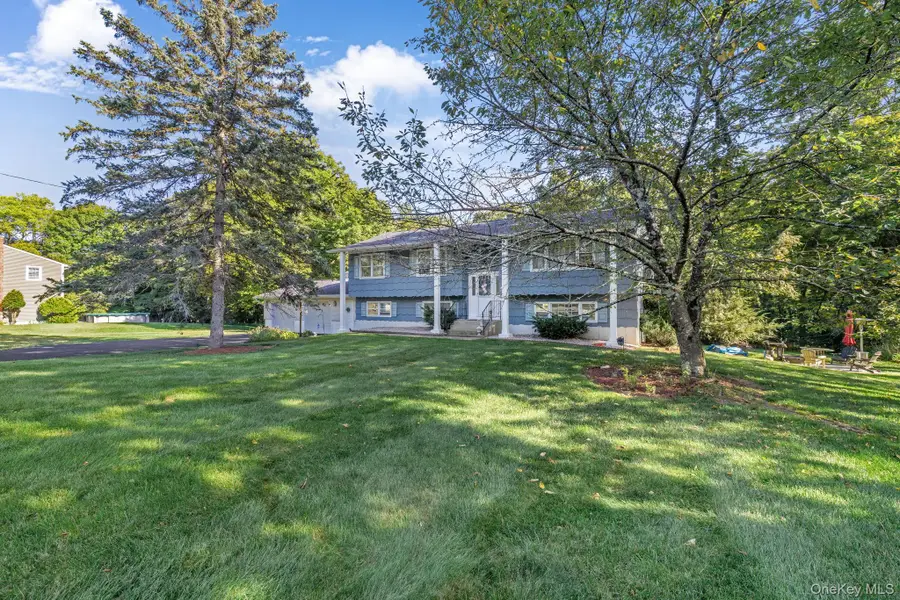 5 Mohican Court, Salisbury Mills, NY 12577 - Image #3