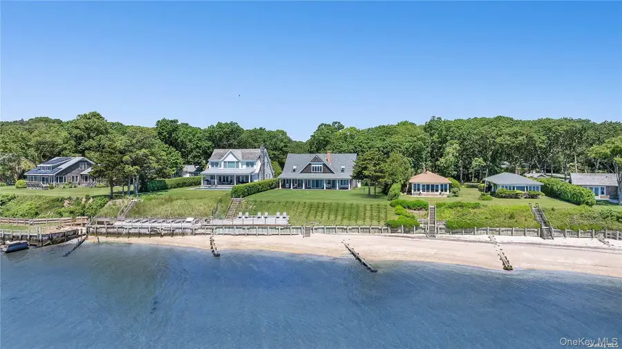 2100 Park Avenue, Mattituck, NY 11952 - Image #2