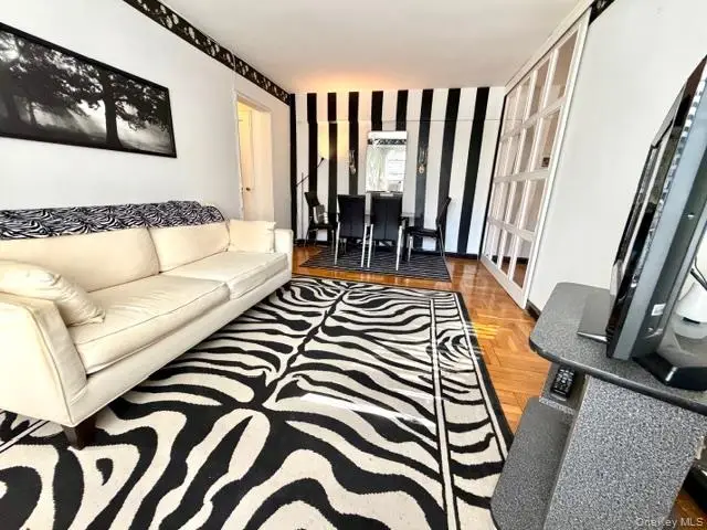 81-05 35 Avenue #1M, Jackson Heights, NY 11372 - Image #1