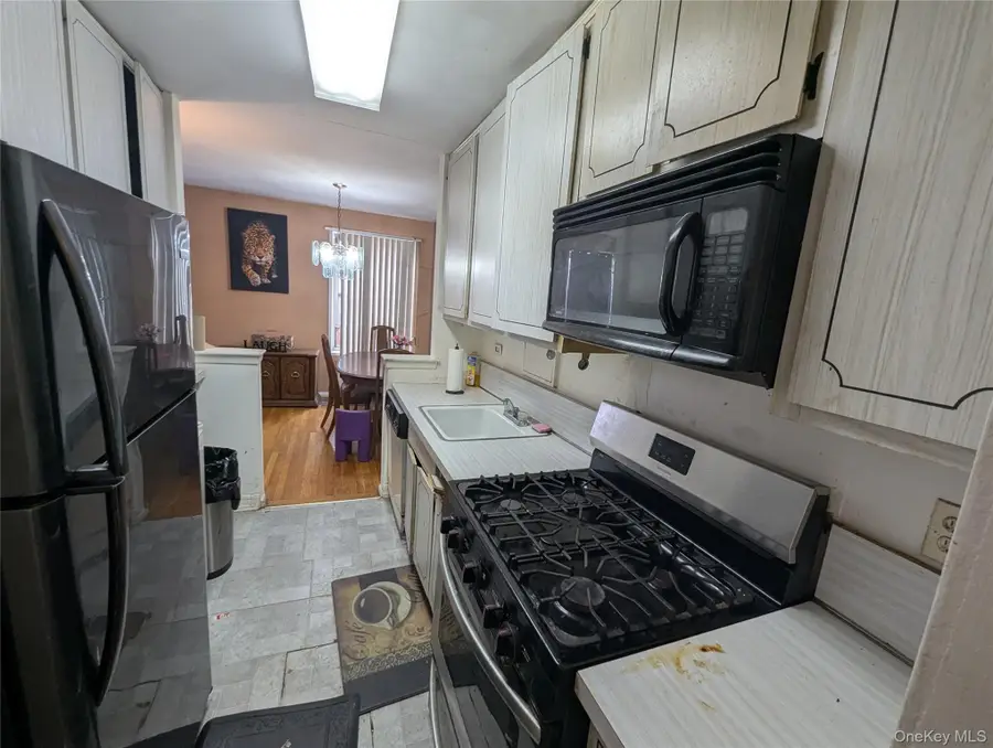 8509 151st Avenue #2D, Howard Beach, NY 11414 - Image #2
