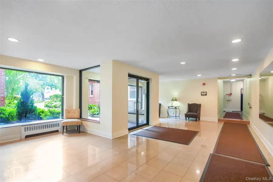 30 N Broadway #4C, White Plains, NY 10601 - Image #3