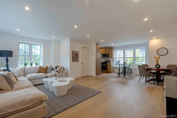 1056 E 215th Street, Bronx, NY 10469