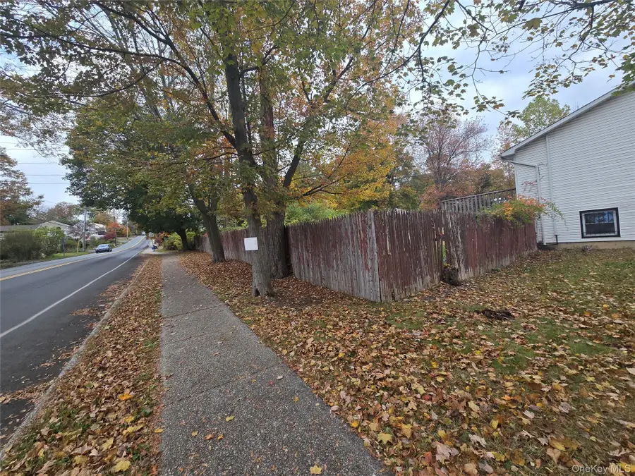 154 Rockland Lane, Spring Valley, NY 10977 - Image #3