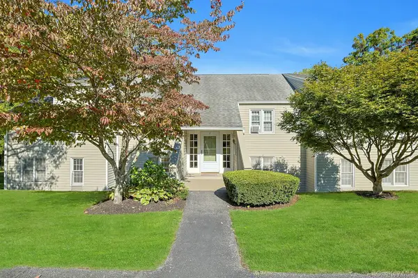 204 Holly Stream Court, Brewster, NY 10509