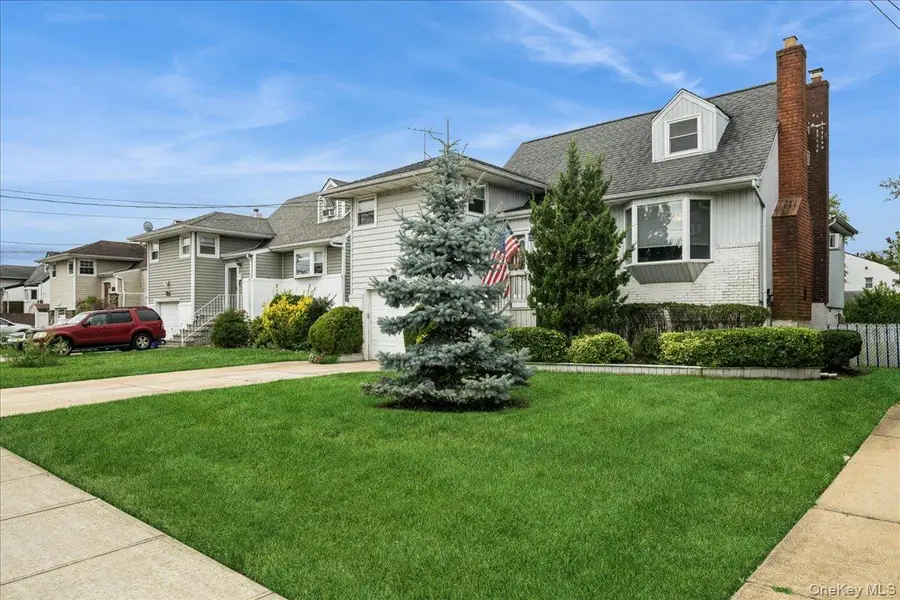 570 S Ocean Avenue, Freeport, NY 11520 - Image #3